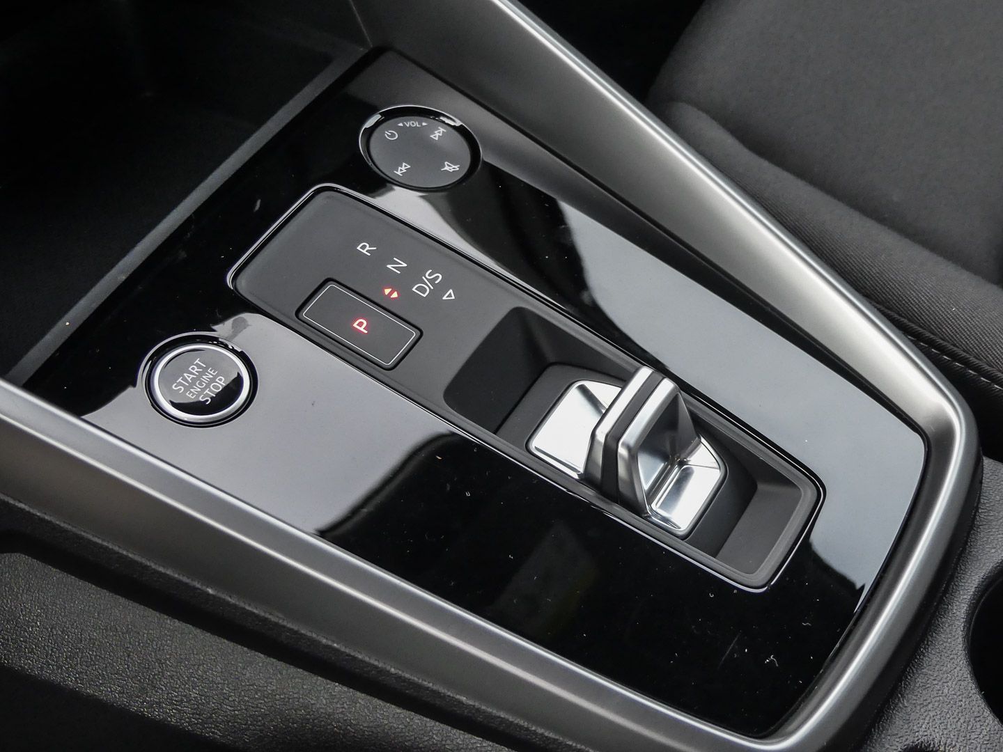 Audi A3 Sportback 40 TFSIe S tronic PDC+SHZ+KLIMA