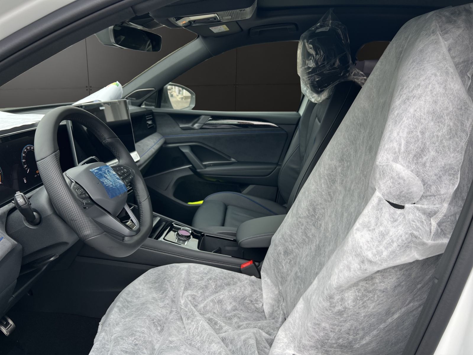 Volkswagen Tiguan R-Line 2,0 l TDI SCR 4MOTION 142 kW (193