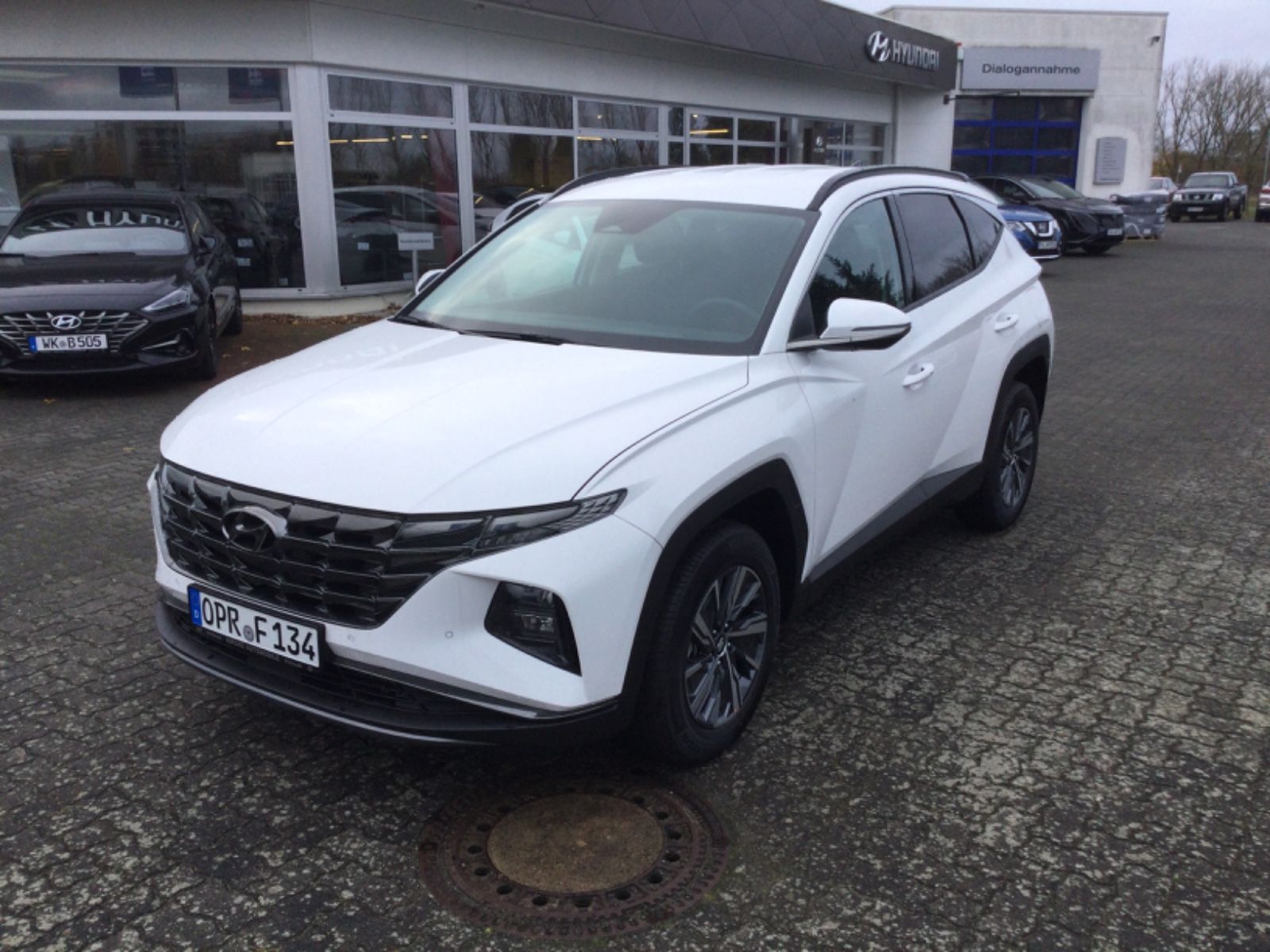 Hyundai Tucson 1.6 T-GDi Trend Hybrid 4WD - Samsaru's Car Outlet