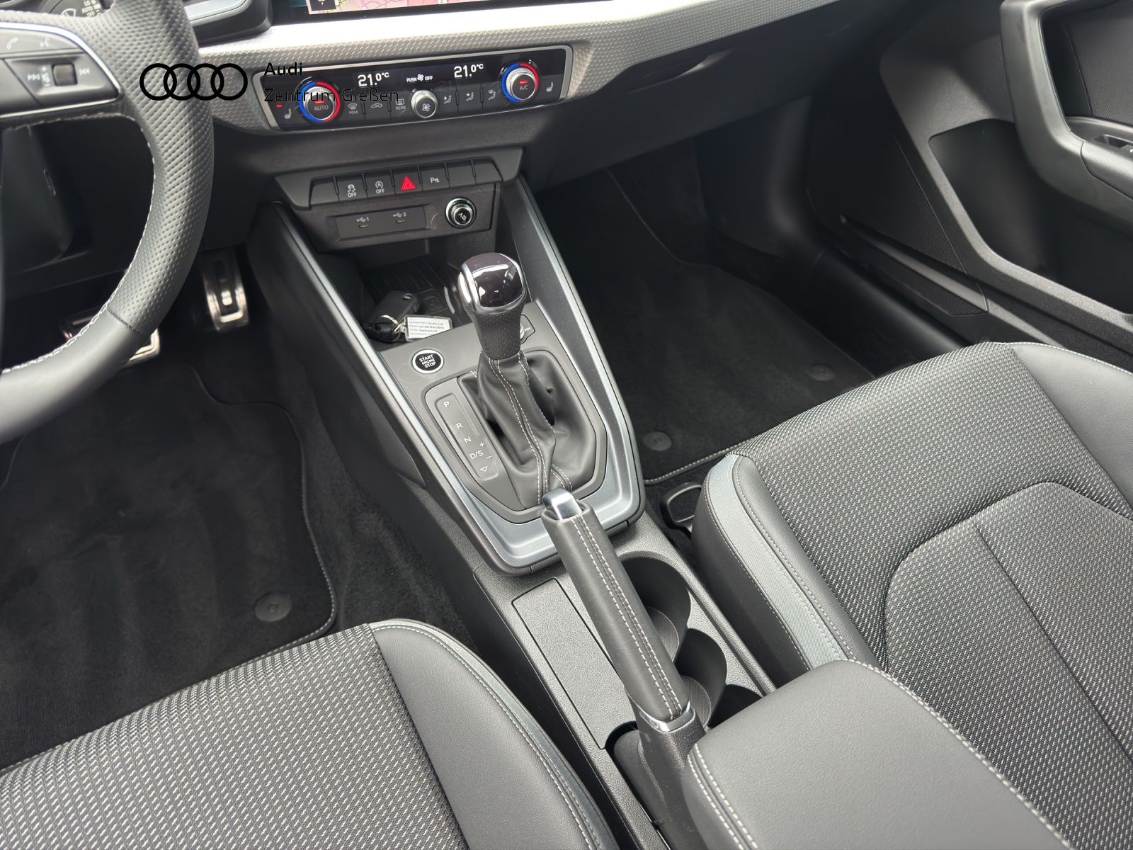 Audi A1 Sportback 25 TFSI S-tronic advanced S line bl