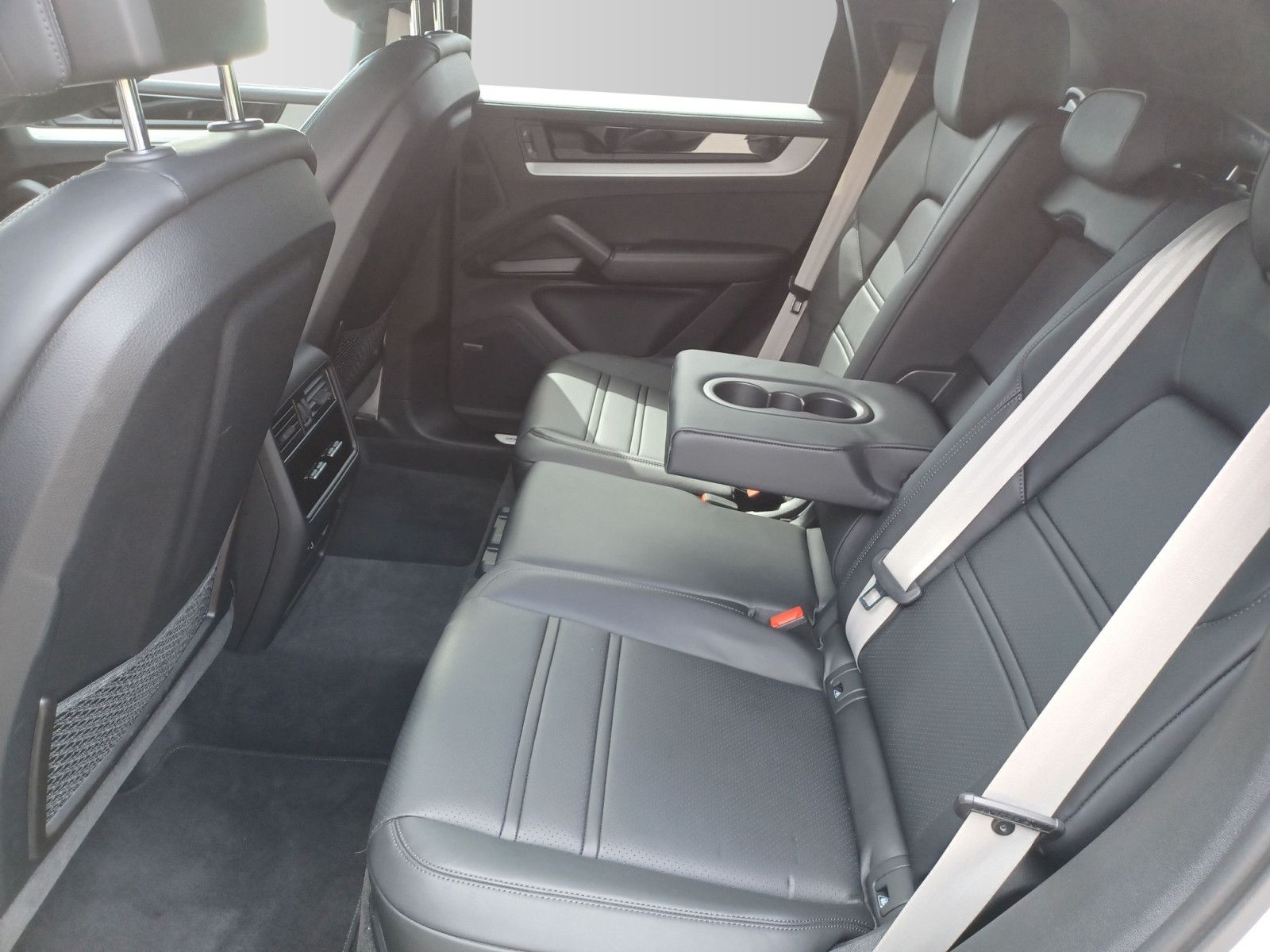 Porsche Cayenne CAYENNE E -HYBRID