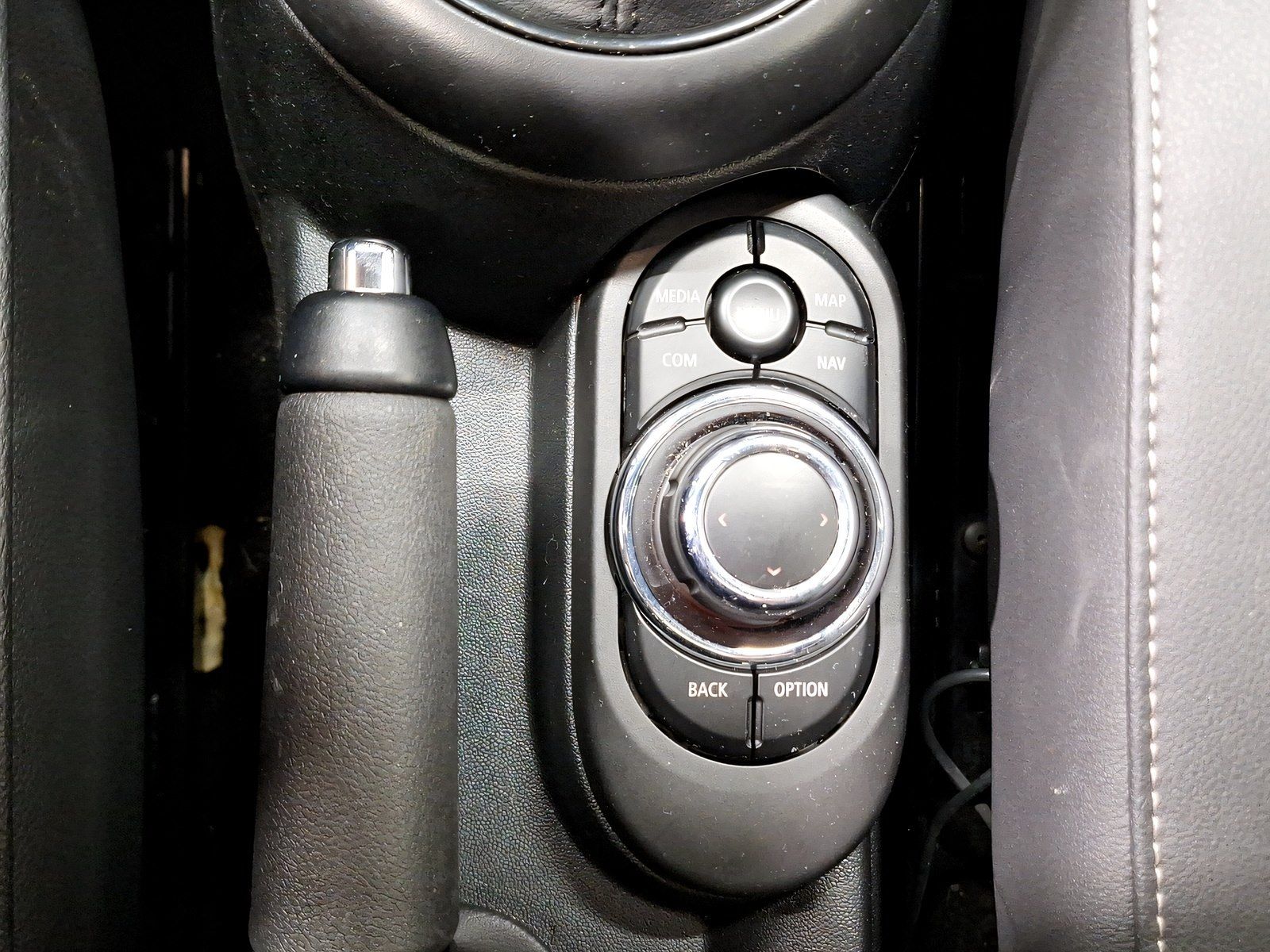 MINI Cooper - Samsaru's Car Outlet