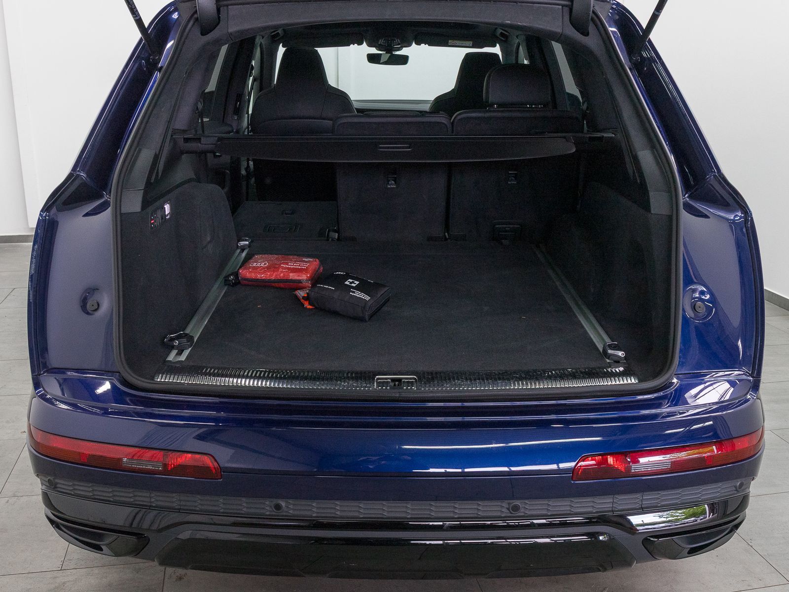 Audi Q7 55 TFSIe Q S LINE PANO BuOadv MASSAGE LM21