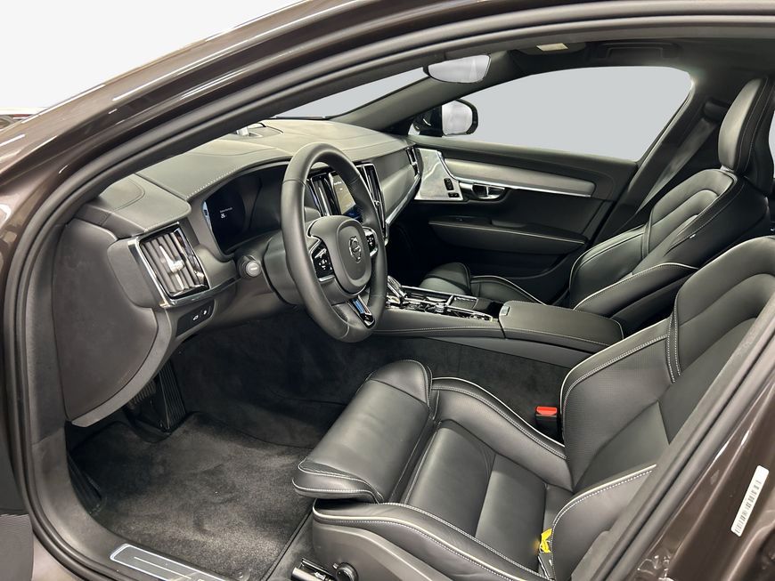 Volvo S90 T8 Recharge AWD Ultimate Dark Pano*360°View