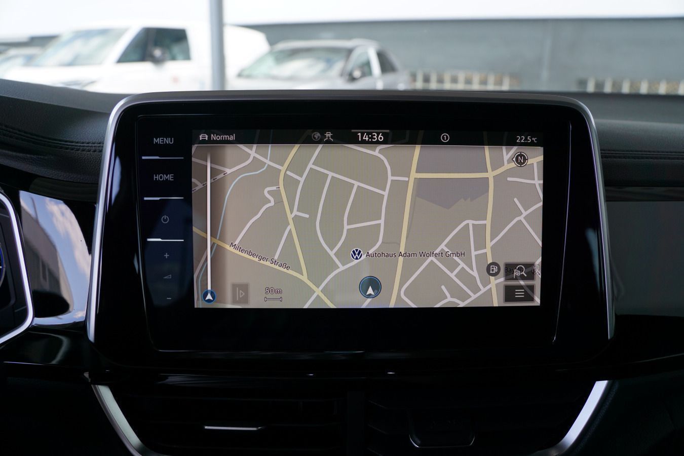 Volkswagen T-Roc R-Line 2.0 TSI DSG 4MOTION - Samsaru's Car Outlet