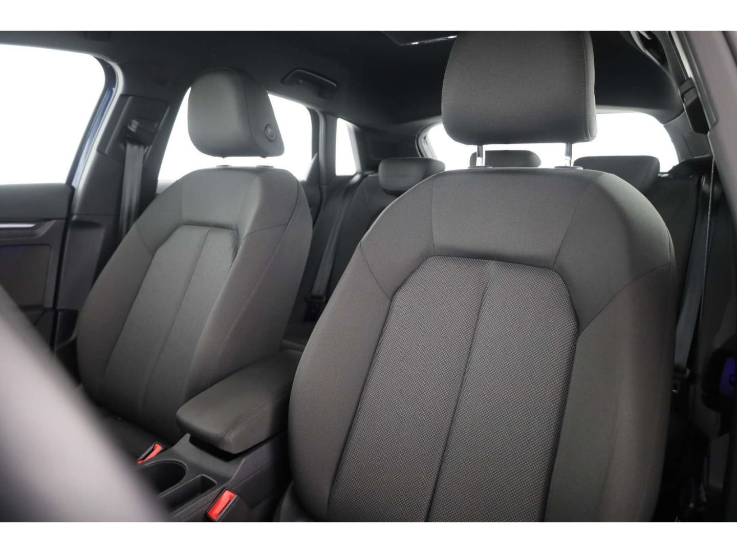 Audi A3 Sportback 35 TFSI S line - Samsaru's Car Outlet