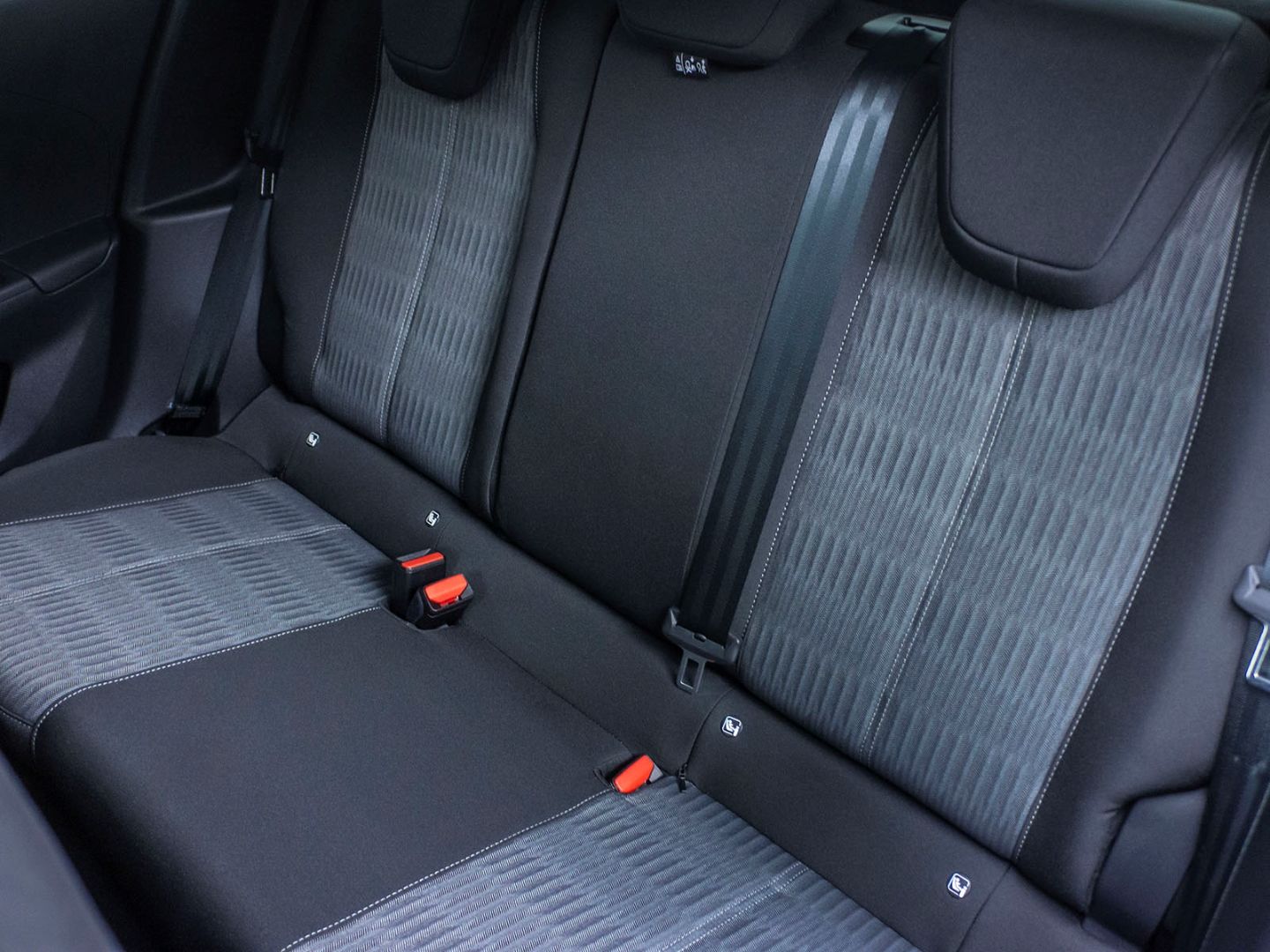 Opel Corsa-e Edition - Samsaru's Car Outlet