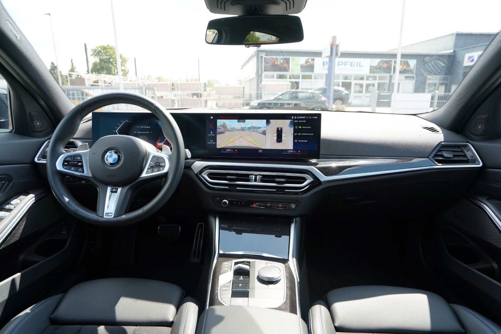 BMW 320d*xDrive*M Sport*H&K*Schiebedach*STHZ*360°*