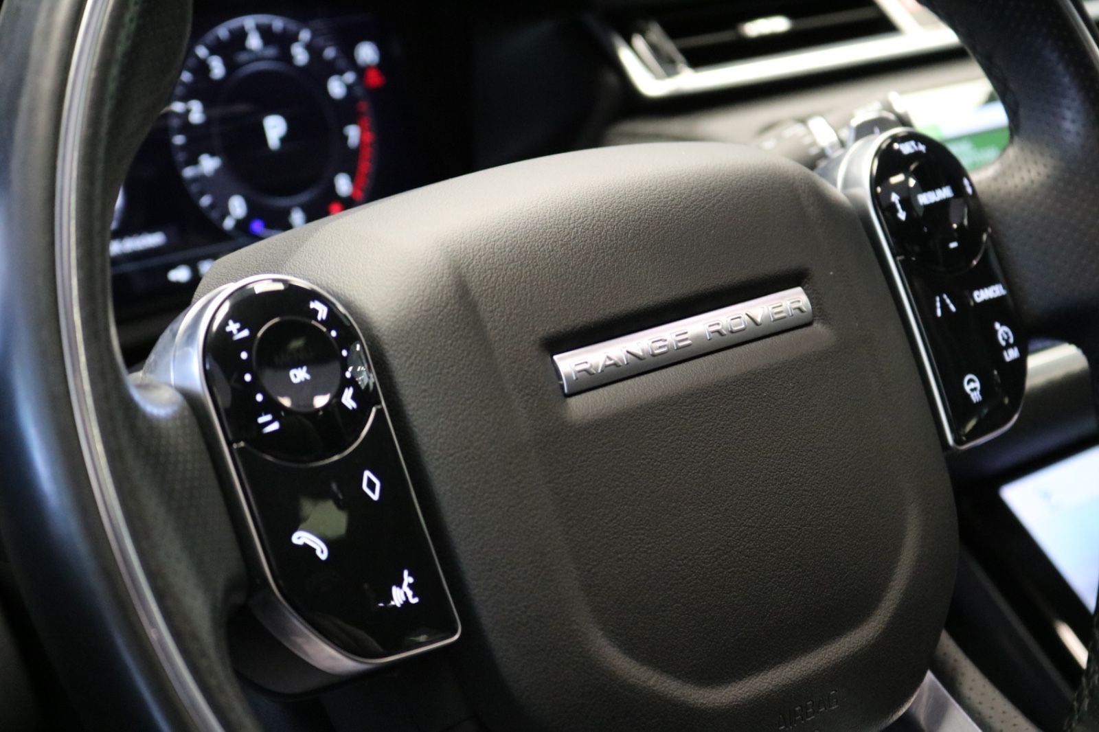 Range Rover Velar R-Dynamic - Samsaru's Car Outlet