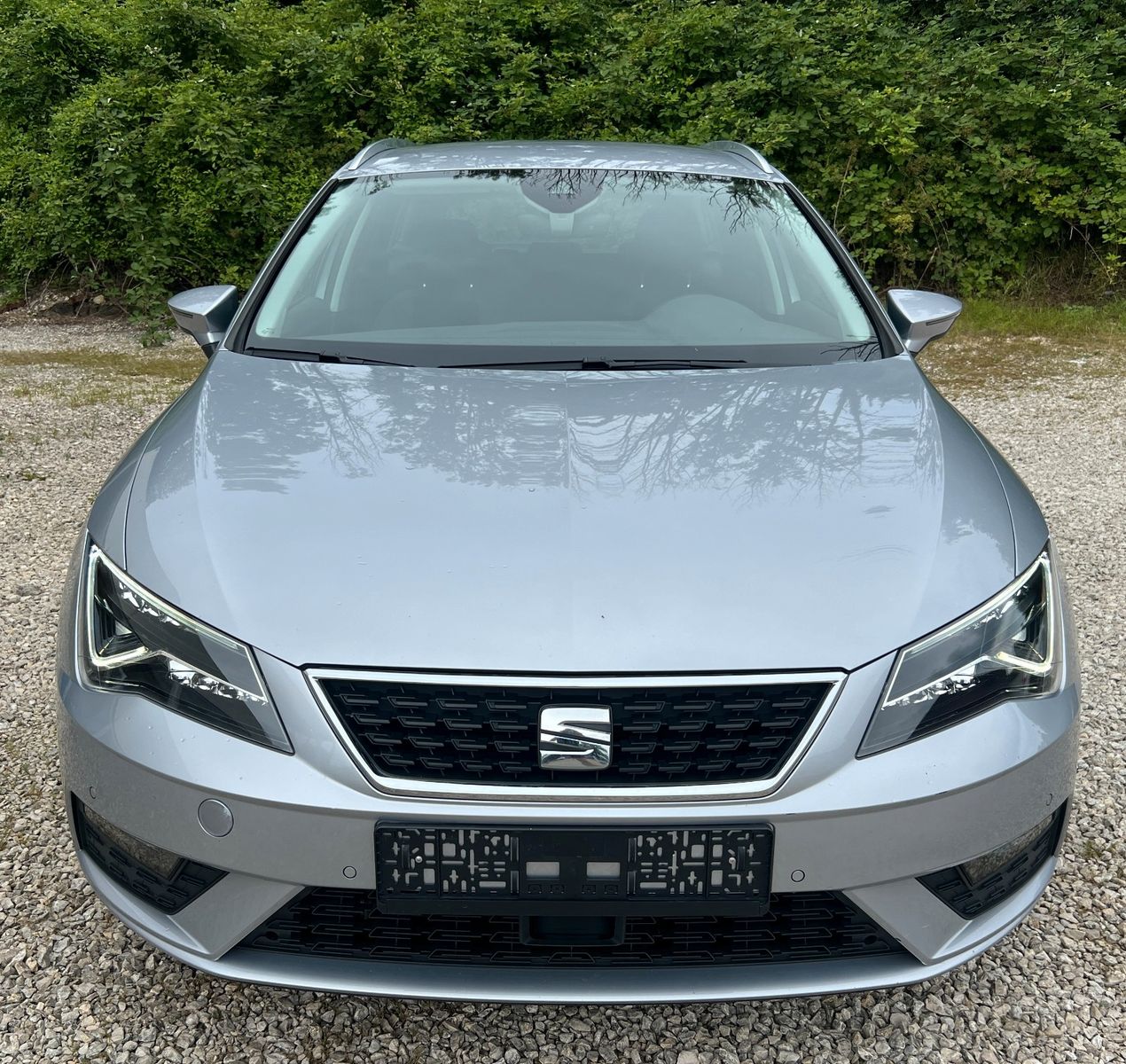 Seat Leon Xcellence - Samsaru's Car Outlet