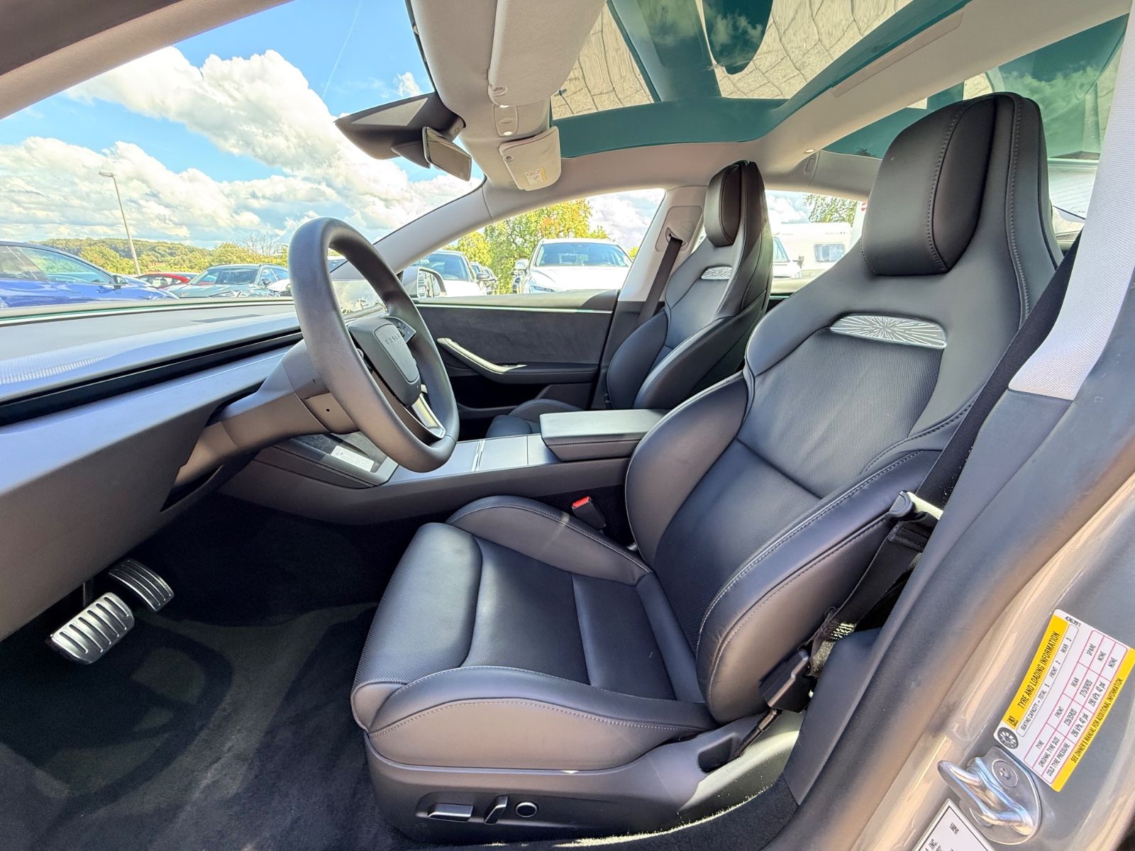 Tesla Model 3 Performance Highland 2025 | Quichsilber