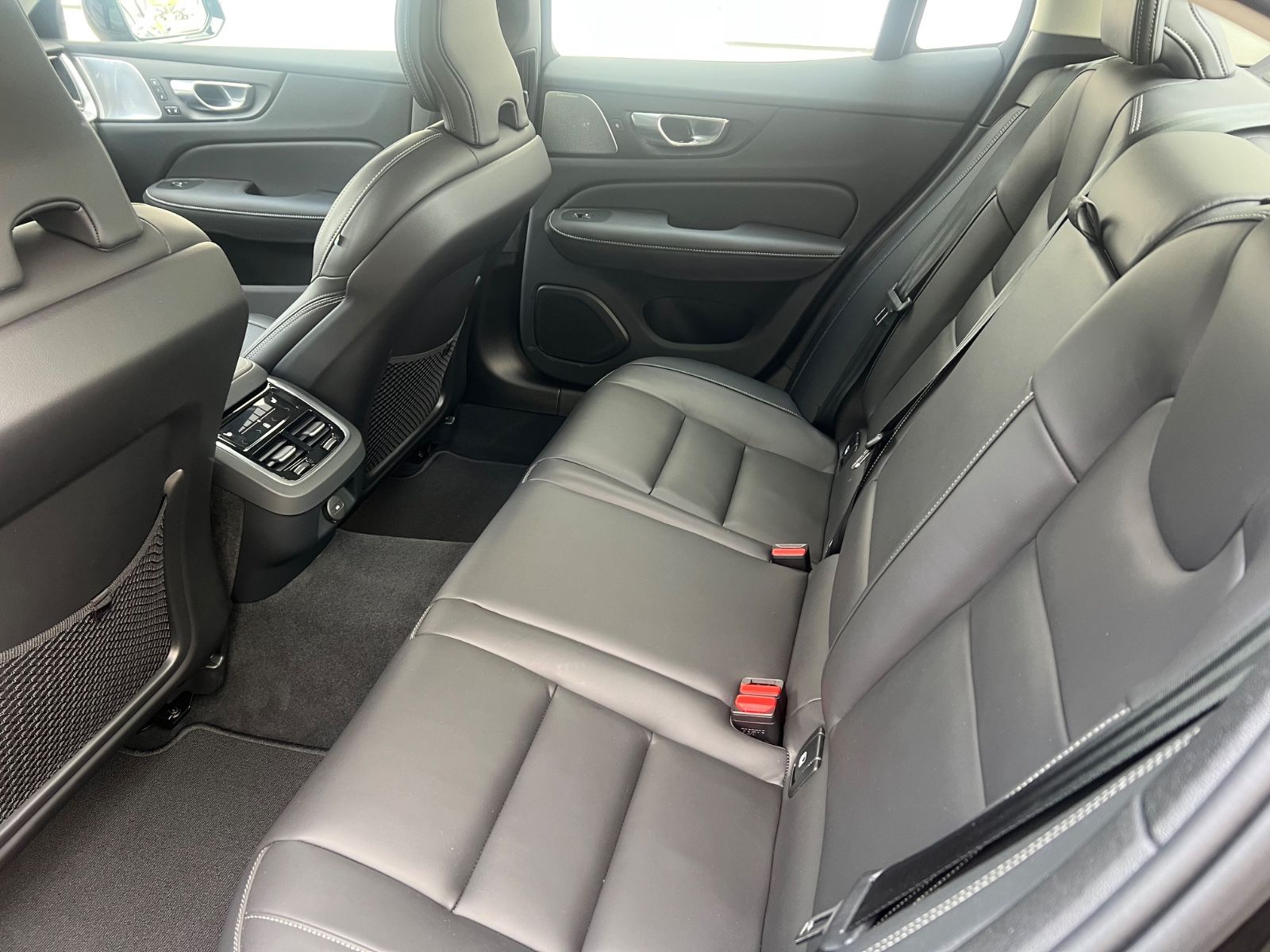Volvo S60 B5 B Ultimate Dark AWD GARANTIE -40%