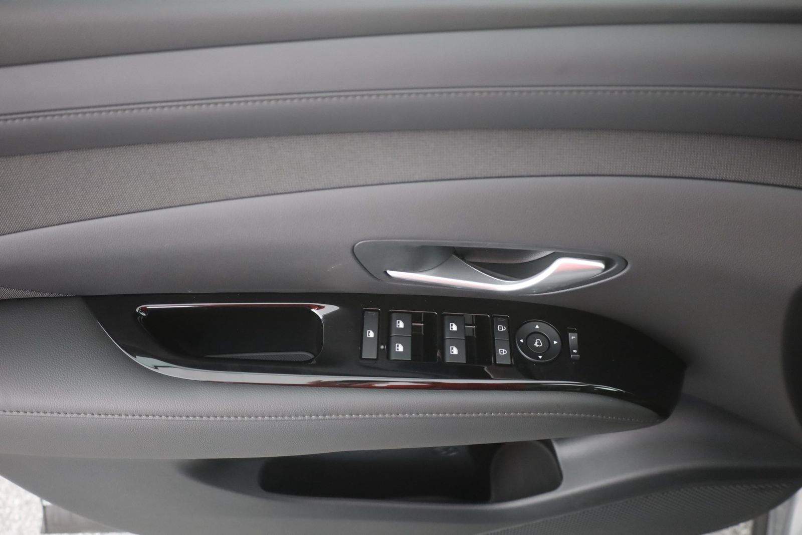 Hyundai Tucson 1.6T-GDI Facelift Prime 4WD - Samsaru's Car Outlet