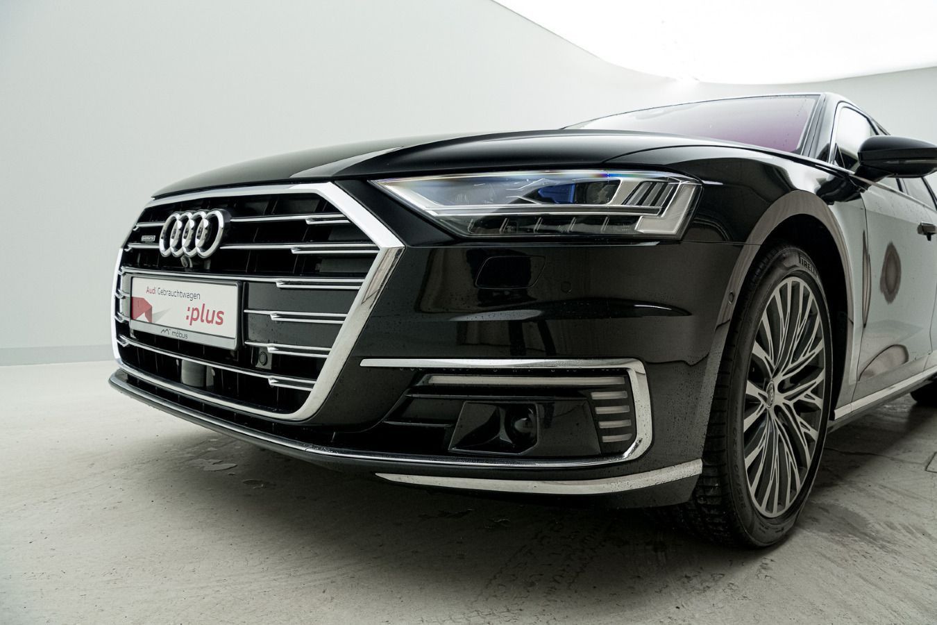 Audi A8 L 60 TFSI e quattro - Samsaru's Car Outlet