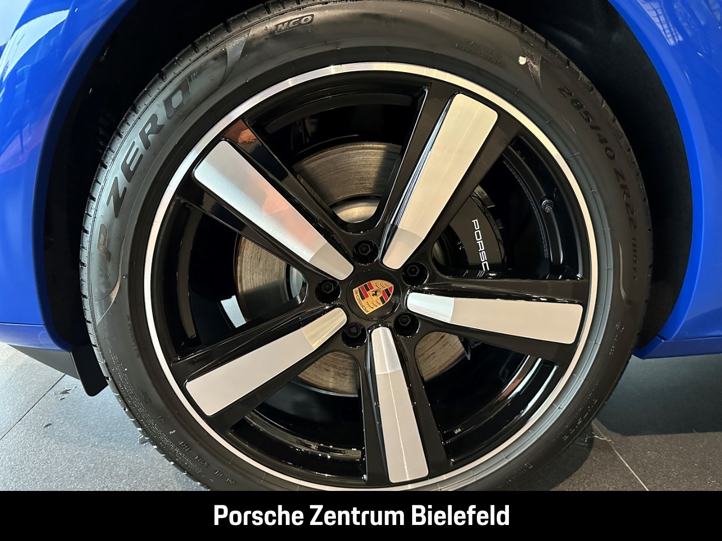Porsche Cayenne S  Nogaroblau Perleffekt BOSE LED-Matrix