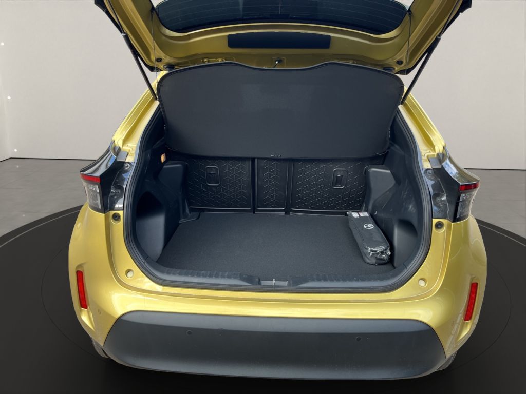 Toyota Yaris Cross Hybrid 1.5 VVT-i Team D 15 Jahre Gar