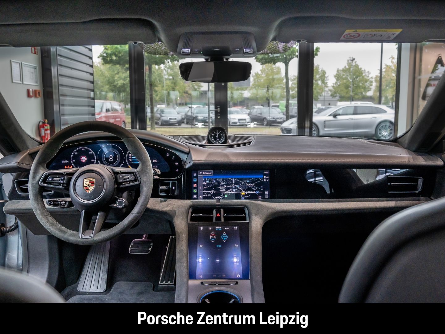 Porsche Taycan GTS Sport Turismo HeadUp InnoDrive Matrix