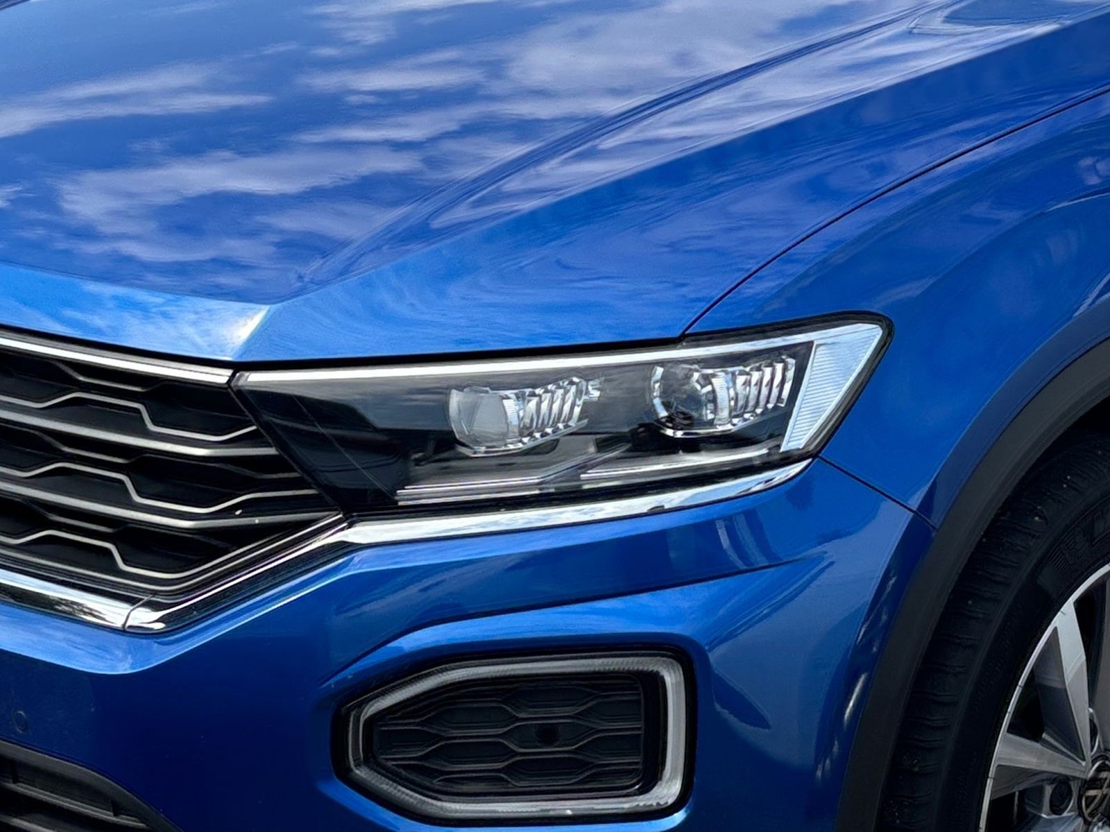 Volkswagen T-Roc 1.5 TSI Style - Samsaru's Car Outlet