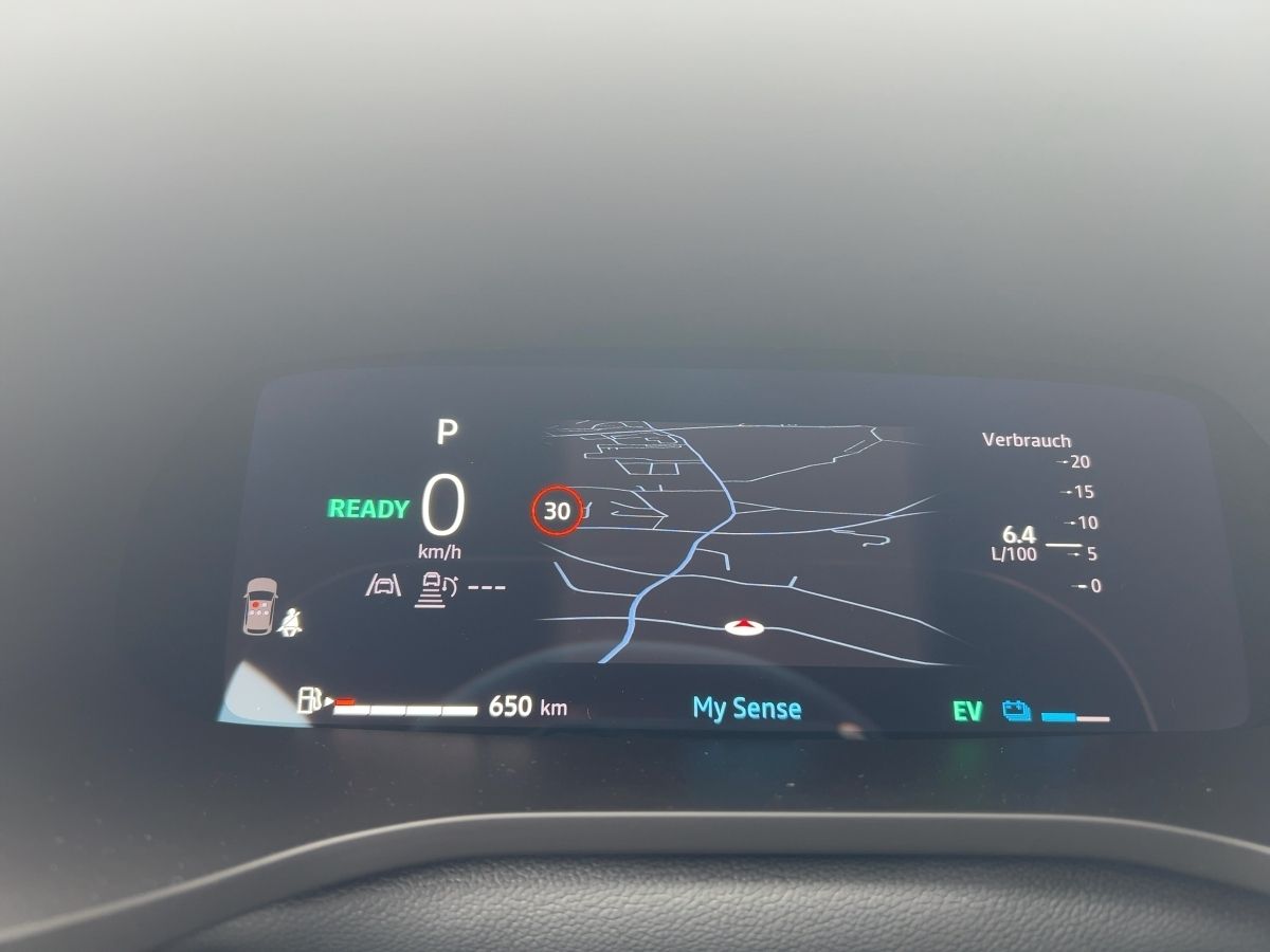 Renault Arkana TECHNO Full Hybrid 145 - Samsaru's Car Outlet