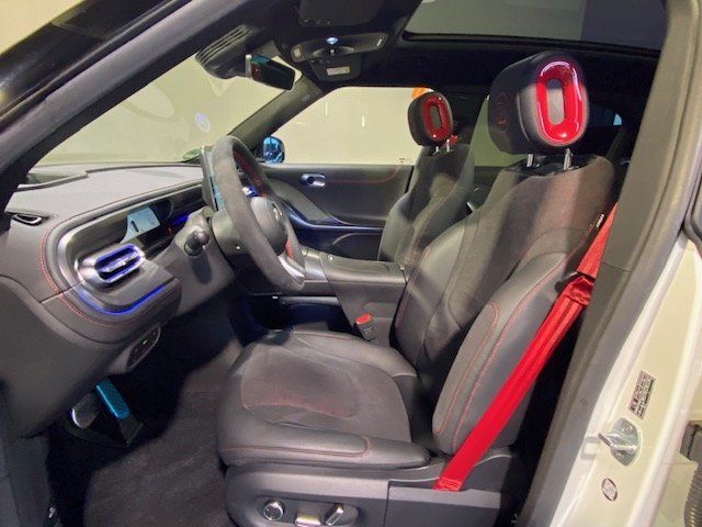 Smart #1 BRABUS Sound Pano Dist Matrix 360° HeadUp 4WD