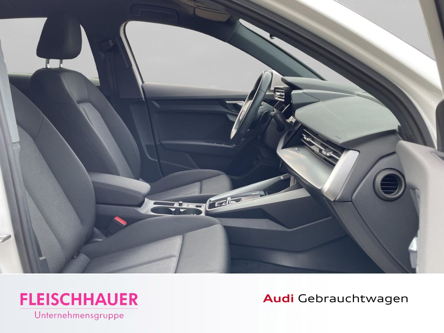 Audi A3 Sportback 40 TFSI e advanced RFK smartphone S