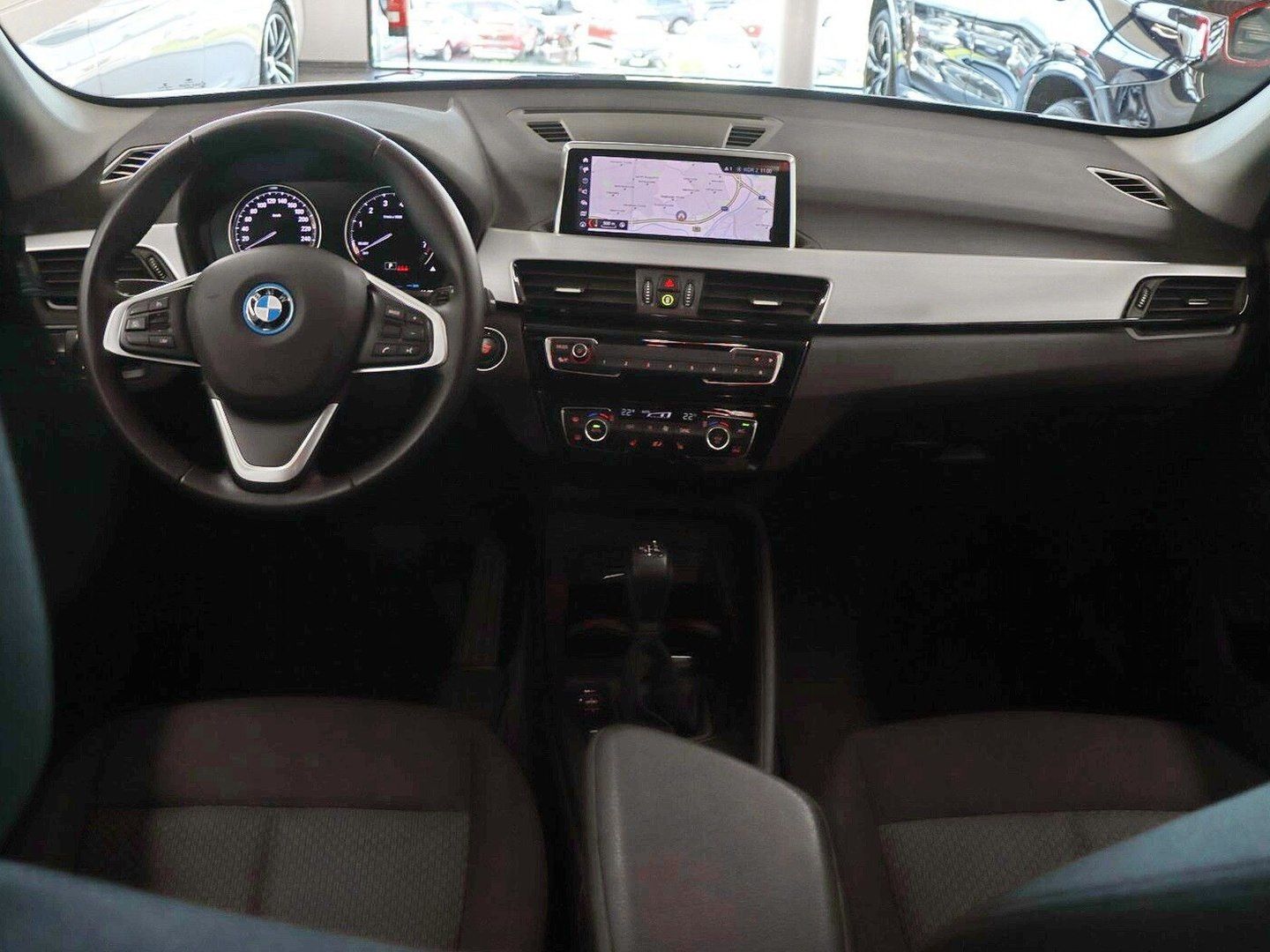 BMW X1 xDrive25e Advantage - Samsaru's Car Outlet