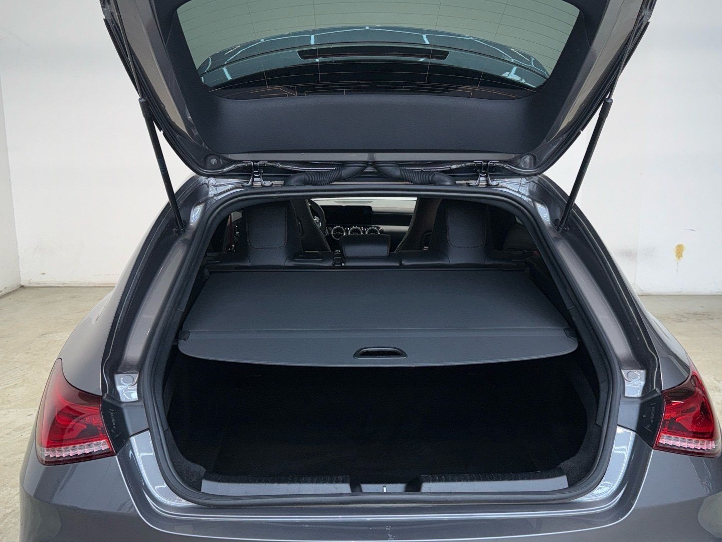 Mercedes-Benz CLA 35 AMG - Samsaru's Car Outlet