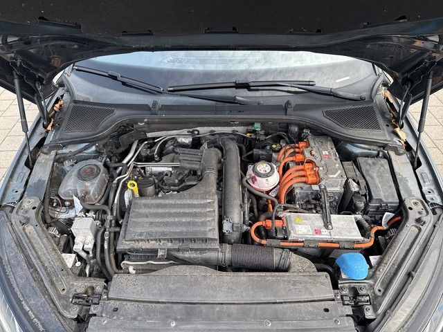 Skoda Octavia Combi 1.4 TSI iV DSG Style ACC+LED+PANO