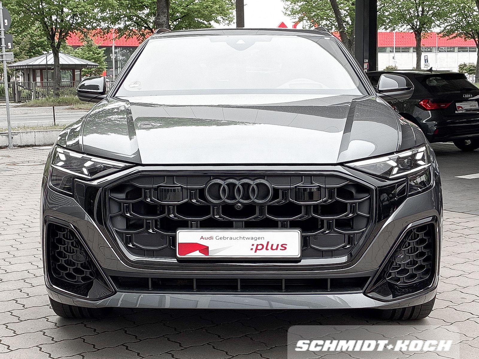 Audi Q8 SUV TFSI e quattro S line Stronic UPE129 NAVI