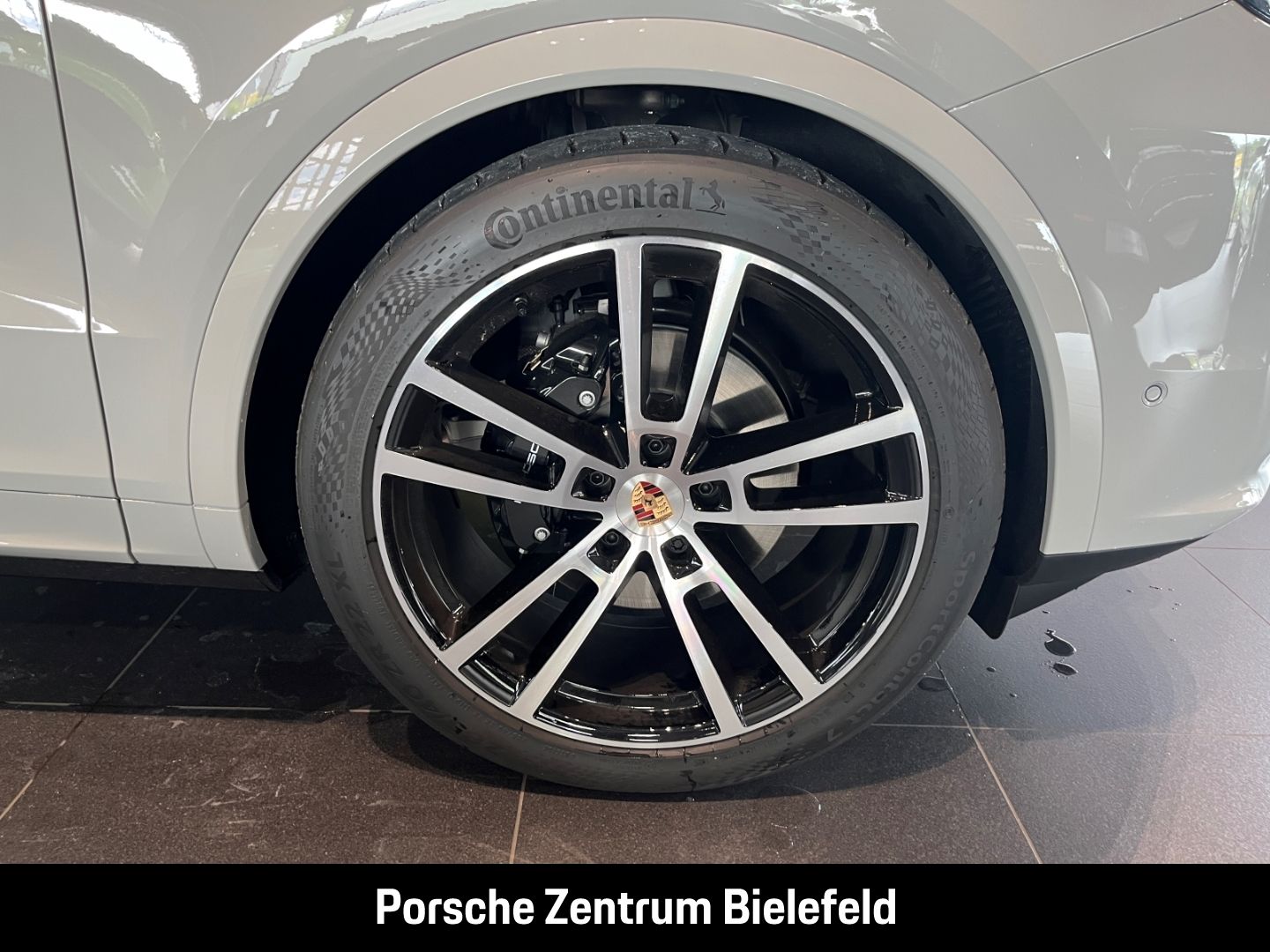 Porsche Cayenne BOSE Sportabgasanlage Panoramadach LED