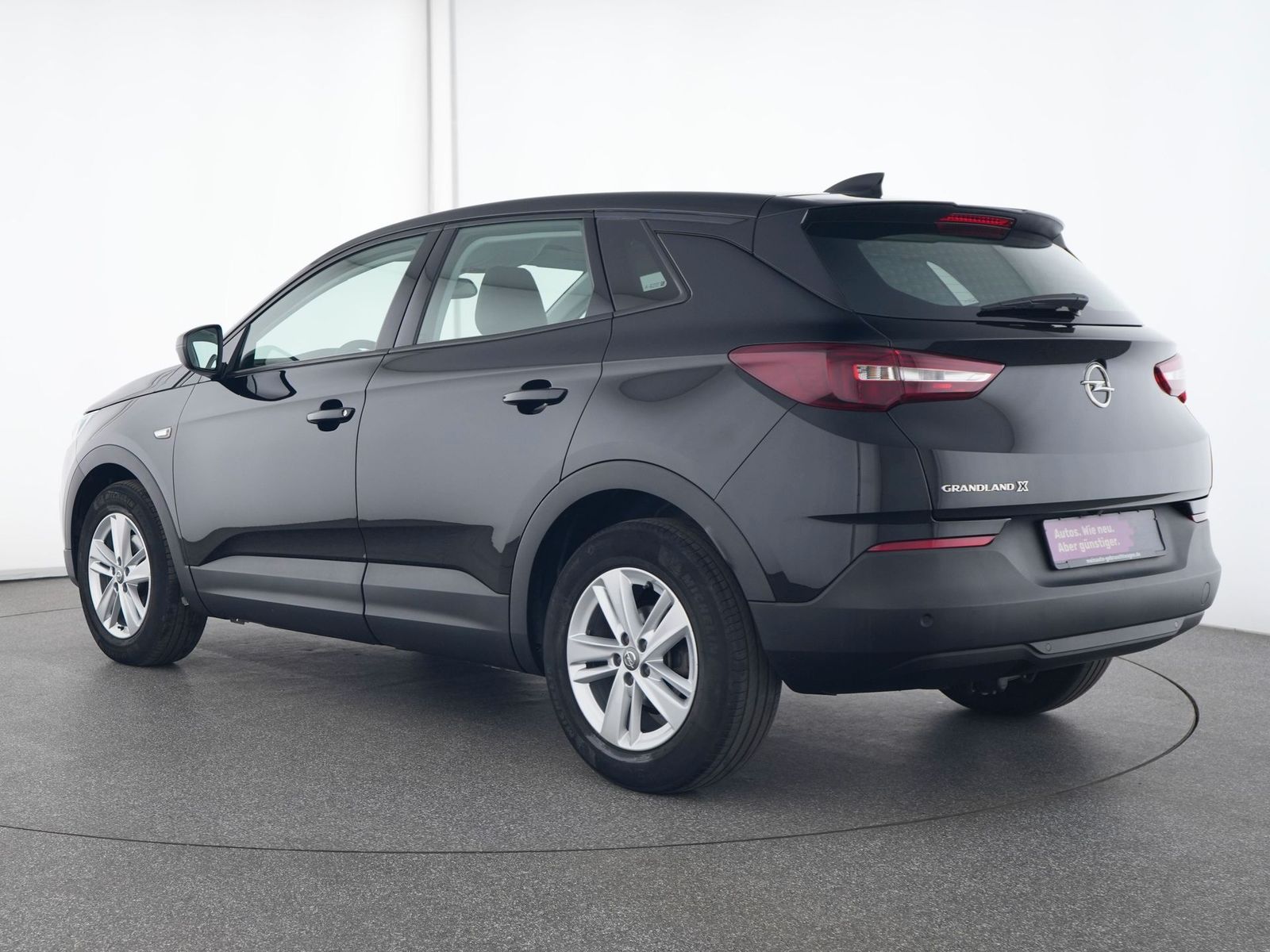 Opel Grandland Business Edition - Samsaru's Car Outlet