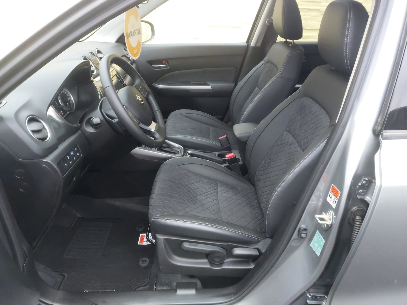 Suzuki Vitara 4X4 - Samsaru's Car Outlet