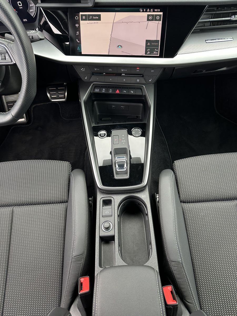Audi A3 40 TDI Quattro S-Line NAV+LED+DIGDISPLAY+18ZO