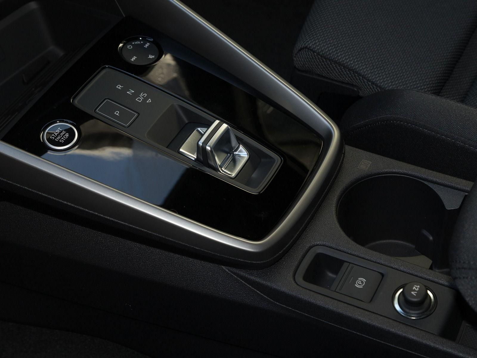 Audi A3 Sportback 30 TFSI S LINE - Samsaru's Car Outlet