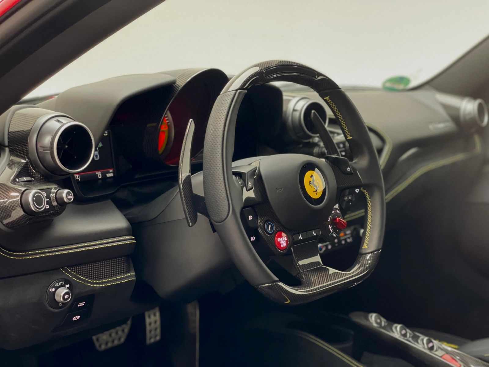 Ferrari F8 - Samsaru's Car Outlet