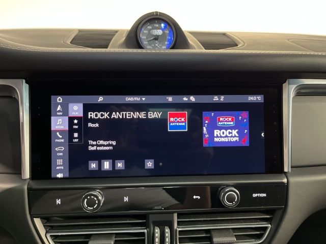 Porsche Macan - Samsaru's Car Outlet
