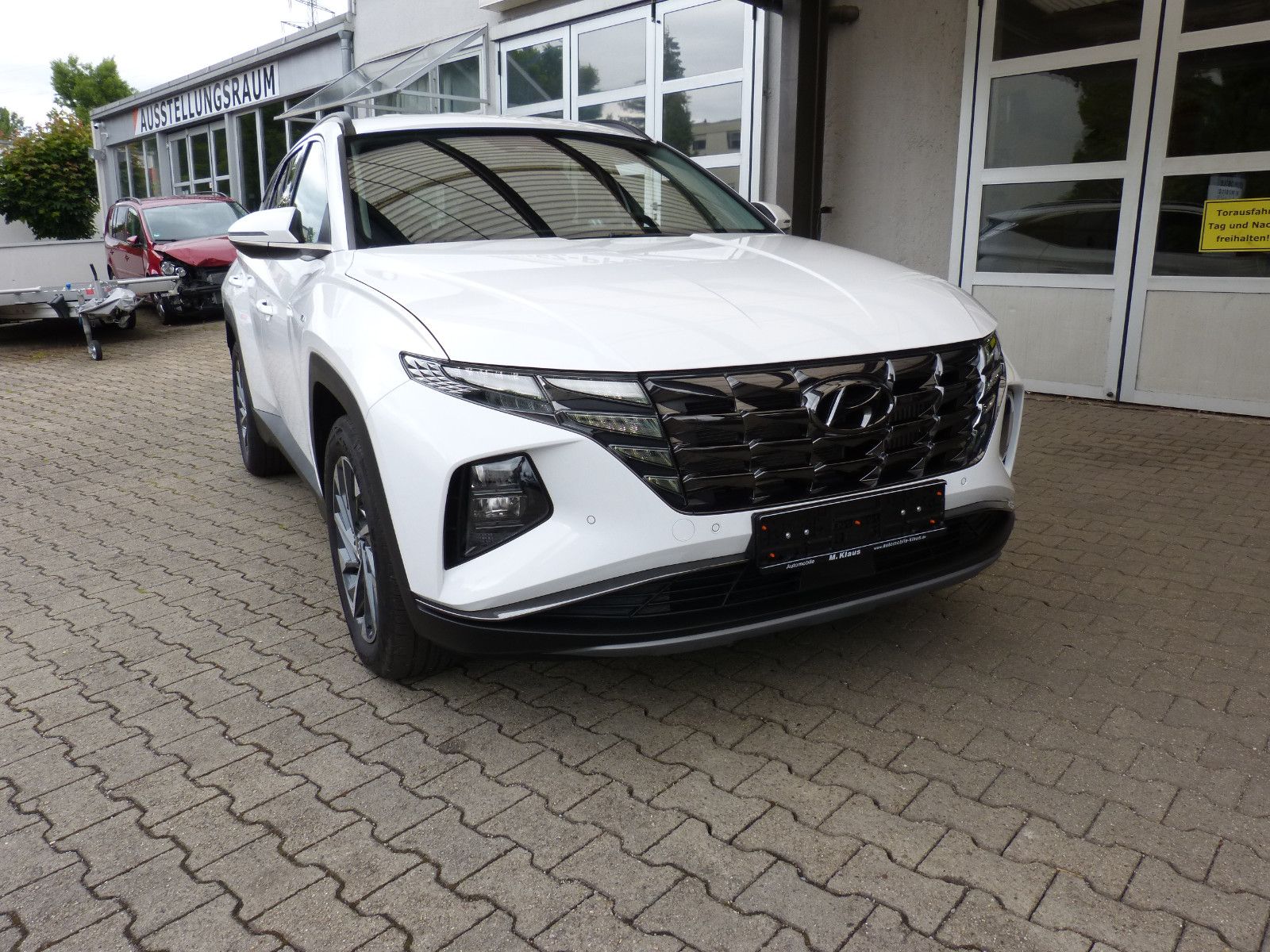 Hyundai Tucson Trend Mild-Hybrid 4WD - Samsaru's Car Outlet