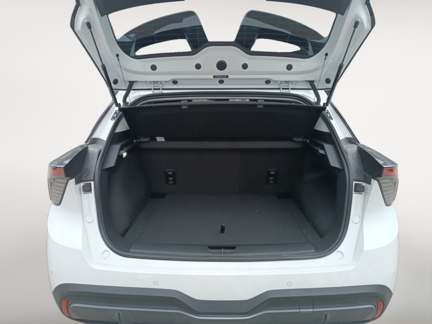 MG4 My 24 Luxury 64kwh Wärmepumpe Carplay Sitzhe
