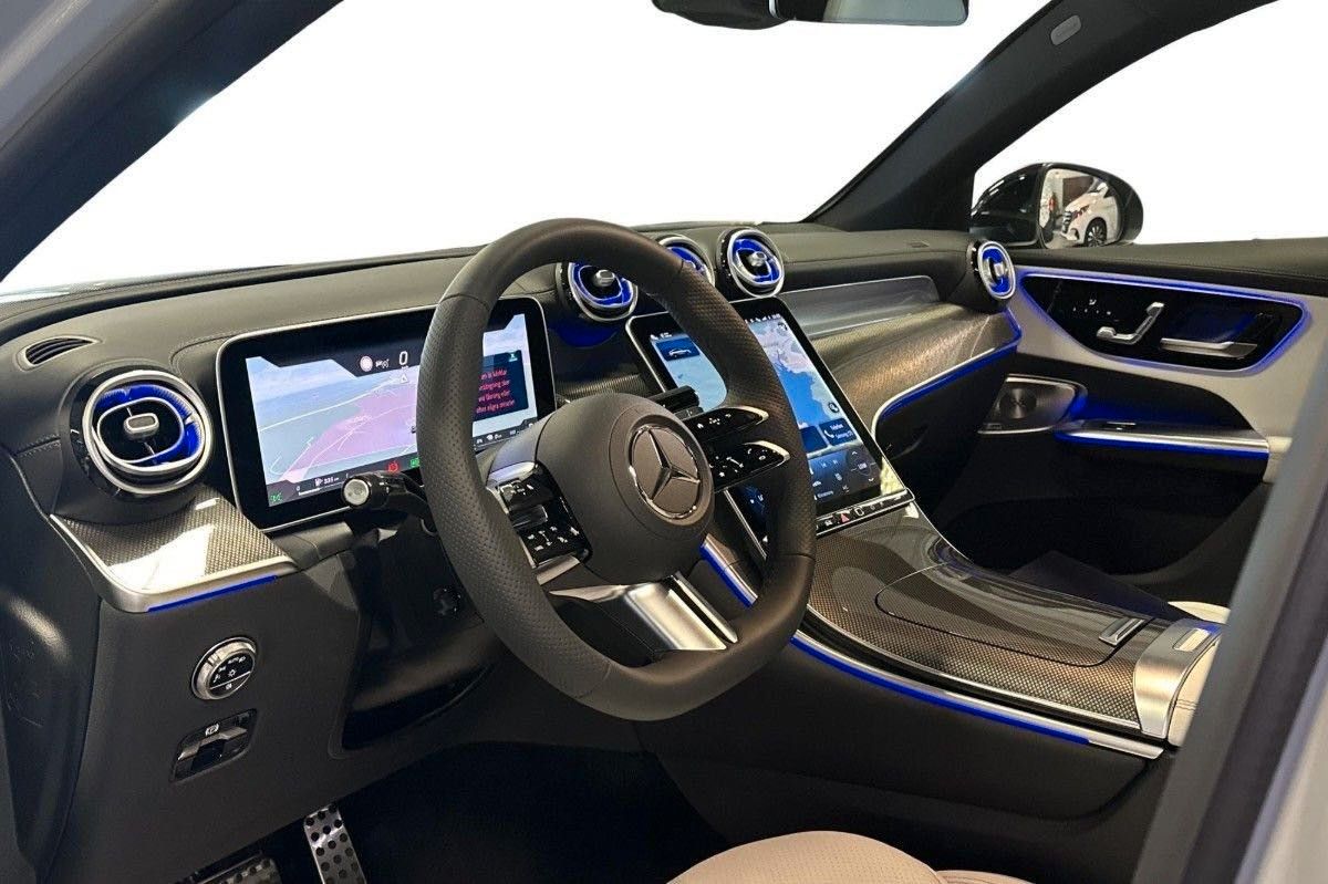 Mercedes-Benz GLC 300de 300 de 4Matic AMG 333hp Panorama *VAT*