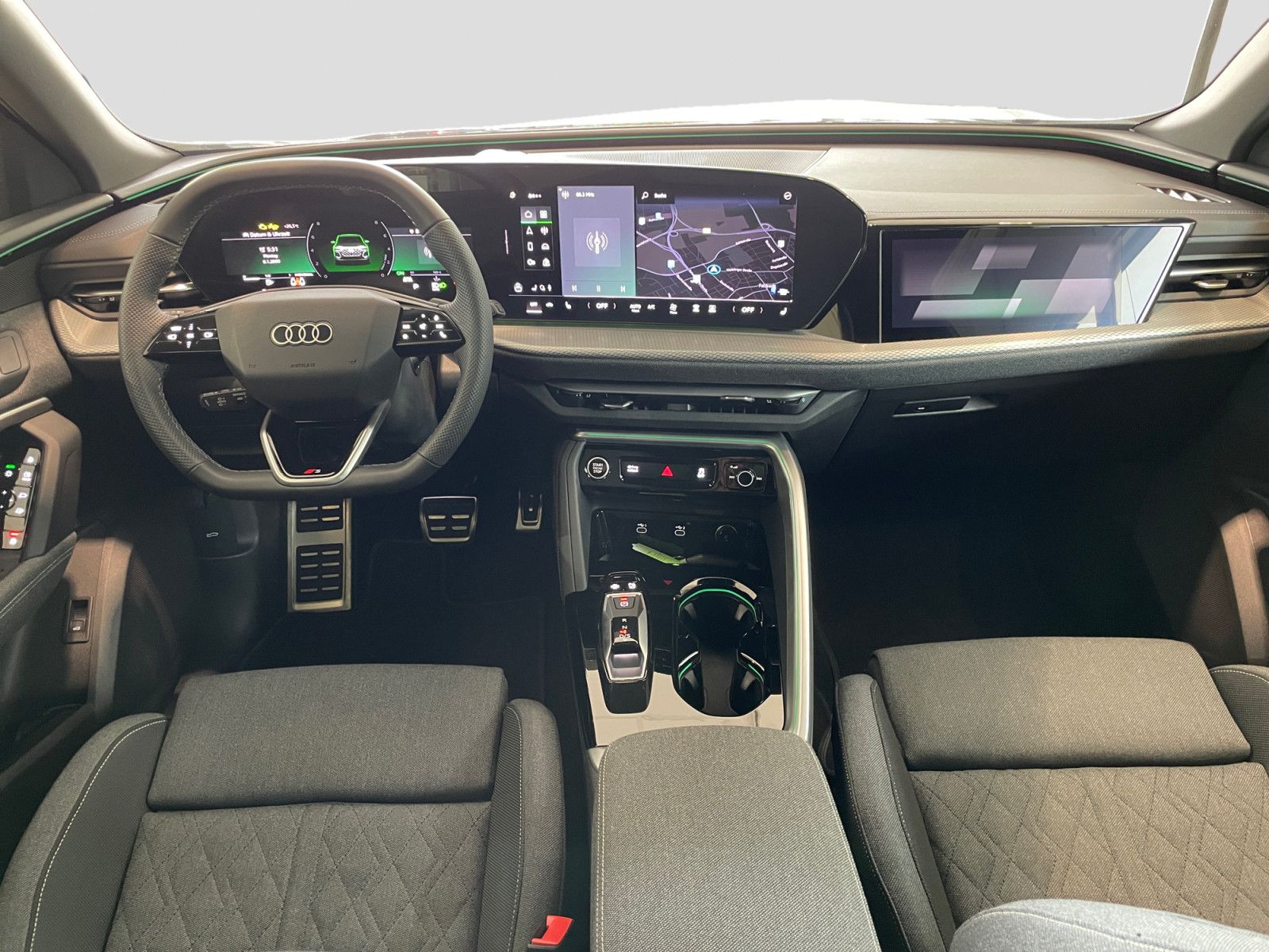 Audi Q5 TFSI S-tronic S-Line int. Matrix AHK 360° APP