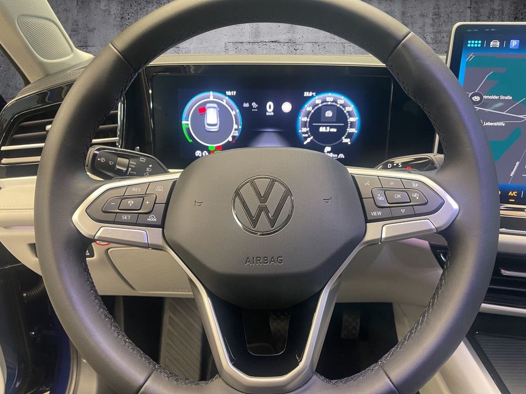 Volkswagen Passat Variant 1.5 eHybrid Elegance DSG Matrix
