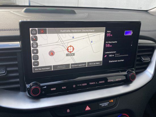 Kia Ceed Sportswagon 1.6 GDI DCT Plug-in Hybrid - Samsaru's Car Outlet