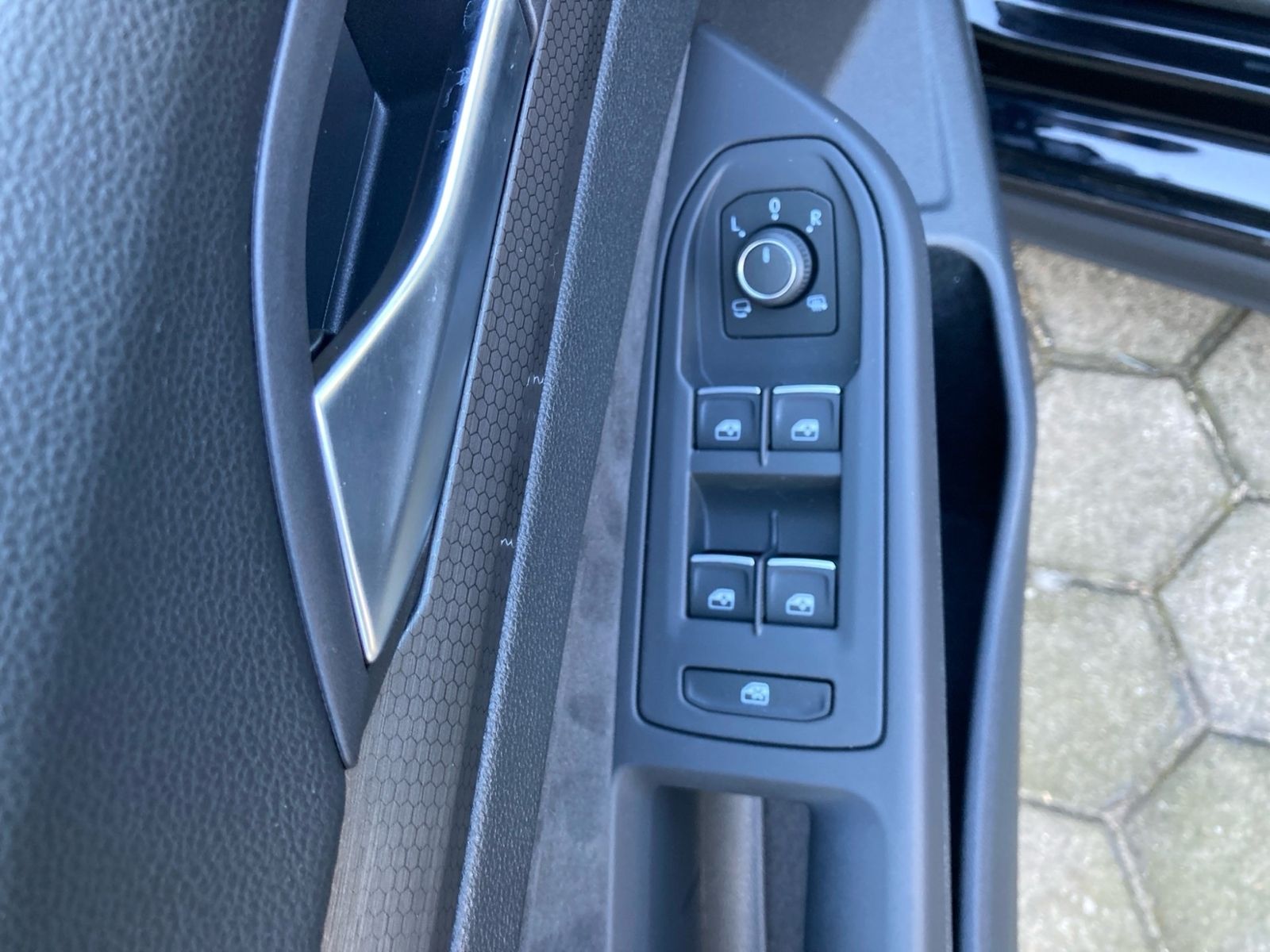 Volkswagen Golf VIII 2.0 TSI GTI DSG Black - Samsaru's Car Outlet