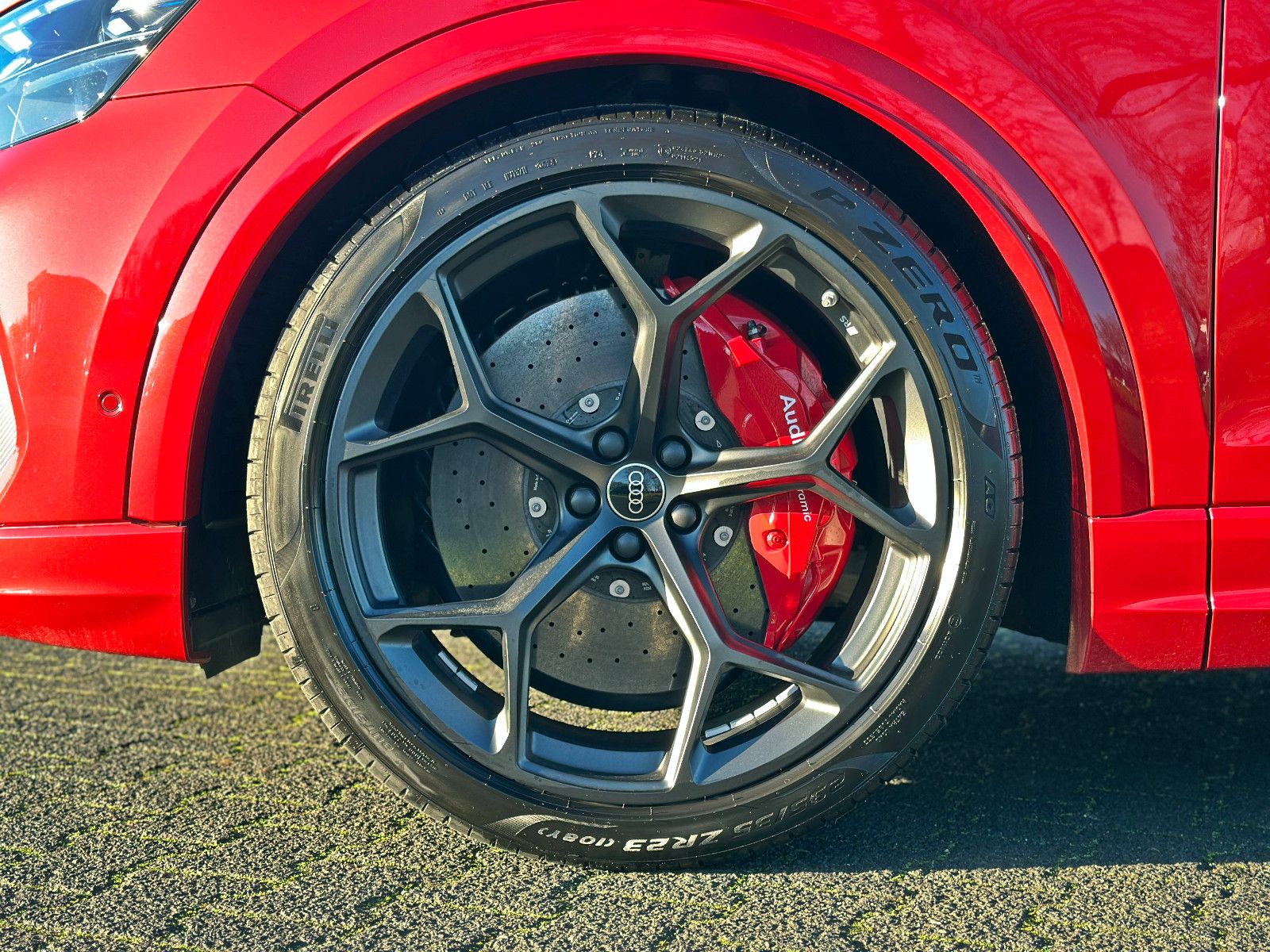 Audi RSQ8 performance 2xCARBON KERAMIK HUD NIGHT OLED