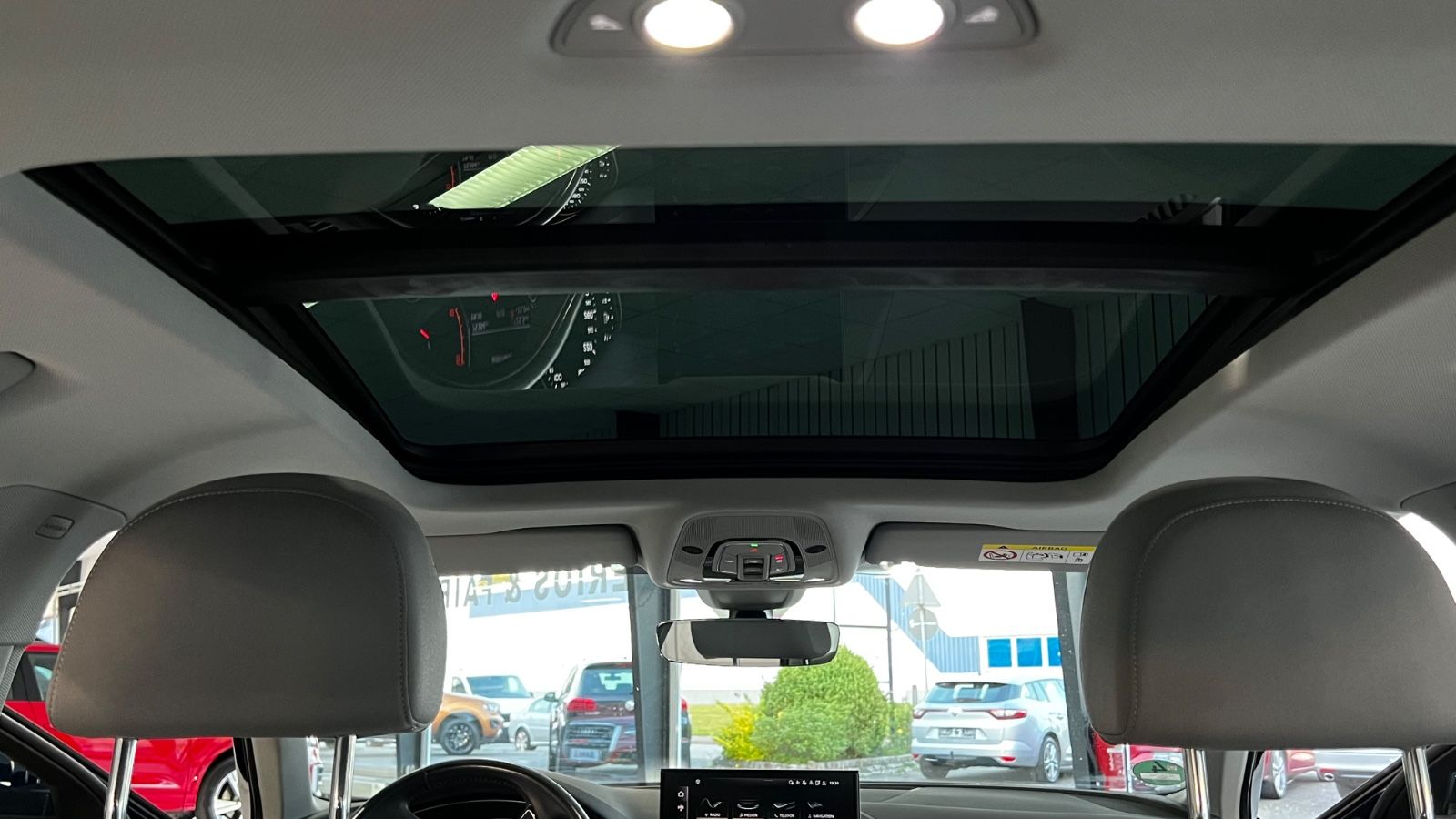 Audi A4 Avant 35 TDI advanced - Samsaru's Car Outlet