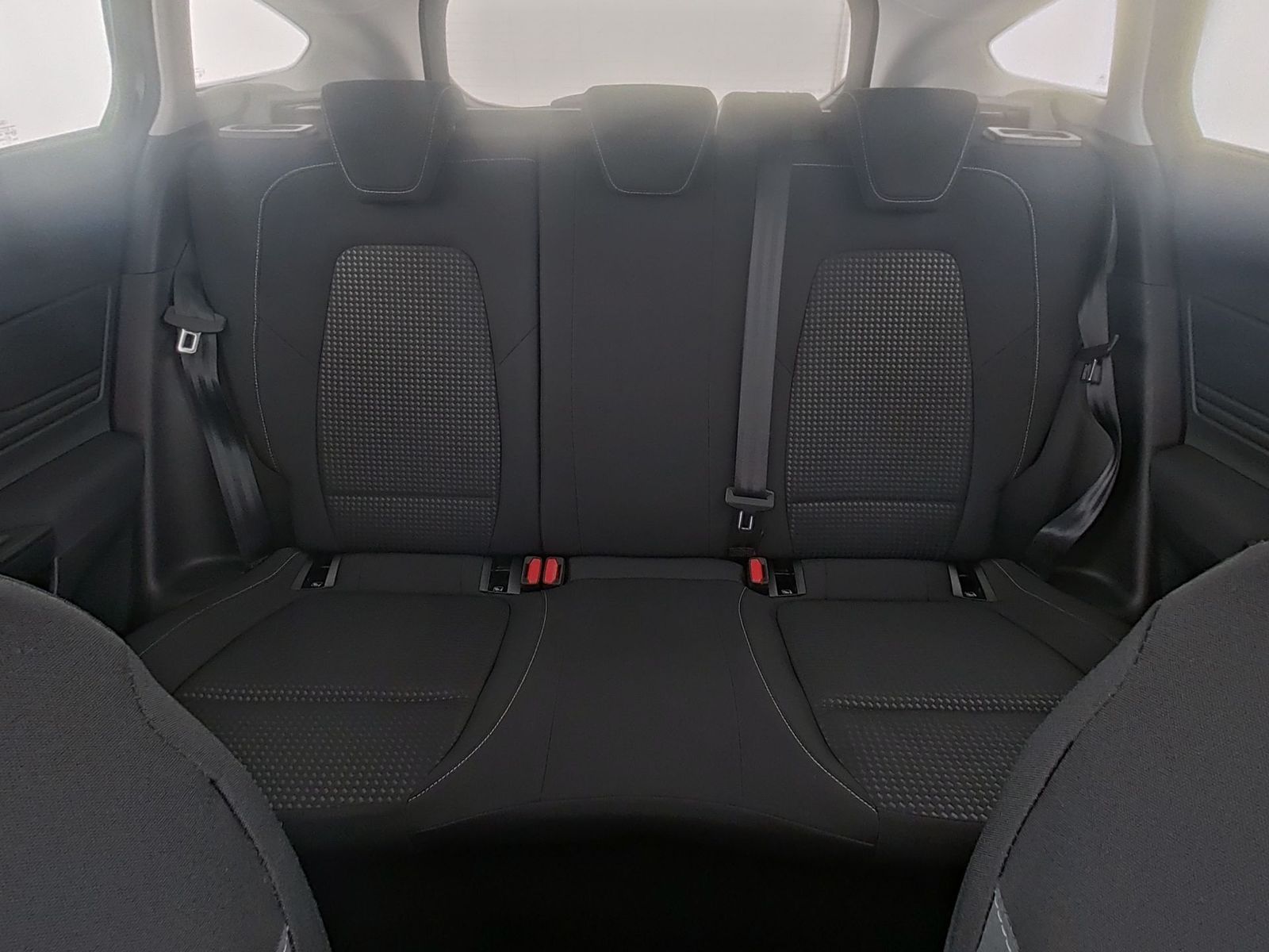 Ford Focus Cool & Connect - Samsaru's Car Outlet