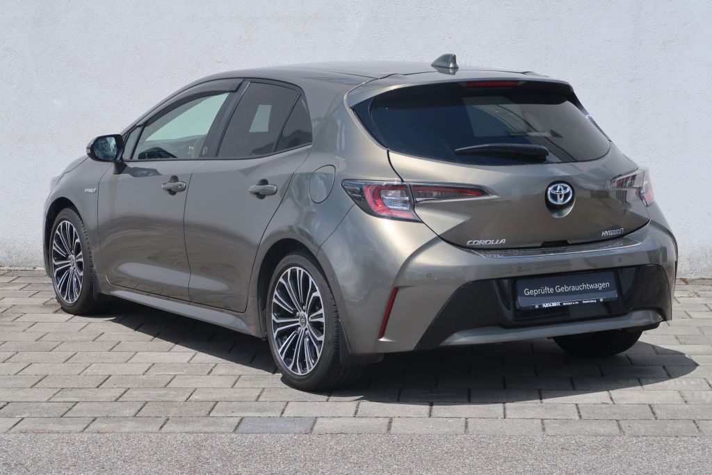 Toyota Corolla 1.8 Hybrid - Samsaru's Car Outlet