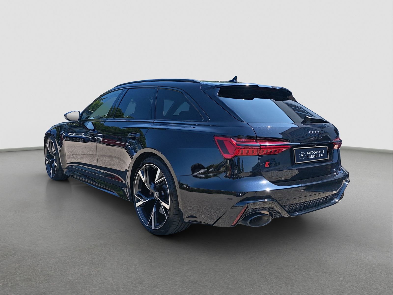 Audi RS6 Avant quattro MATRX Abgas+ Pano ACC Night HU