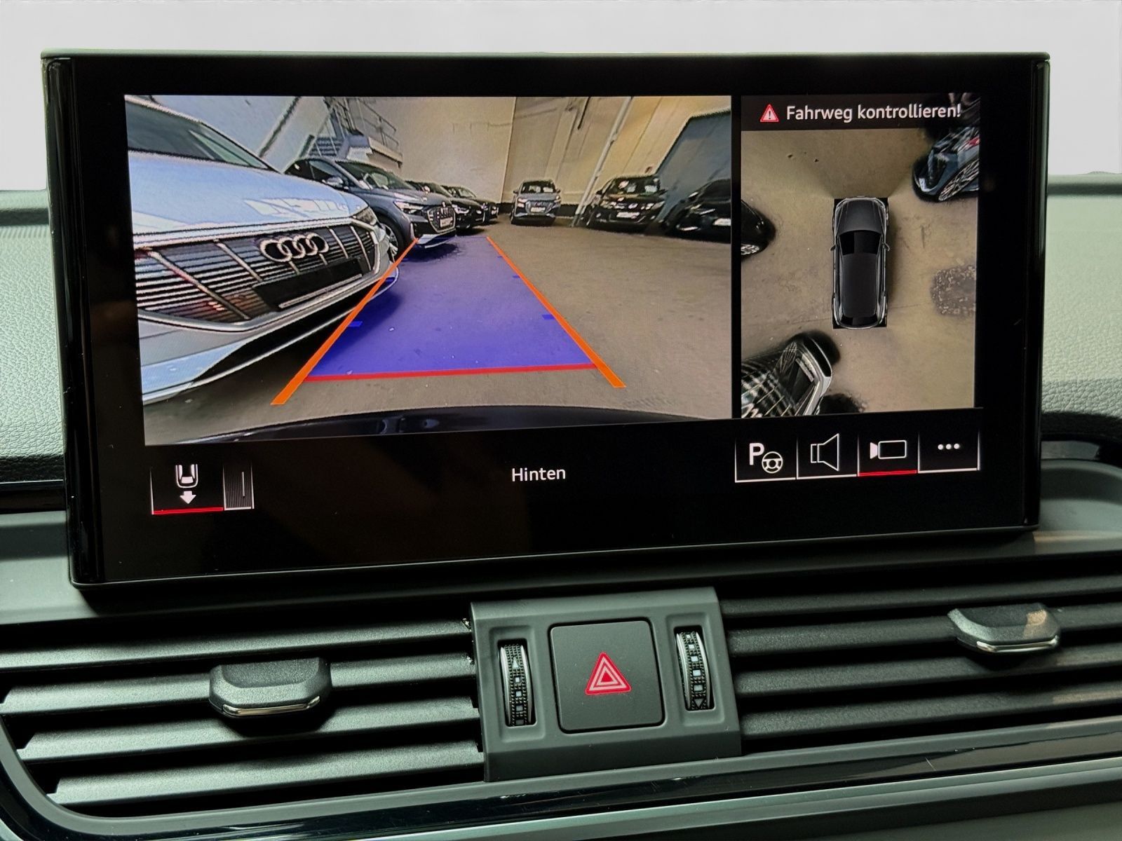 Audi Q5 45 TFSI Q S LINE - Samsaru's Car Outlet