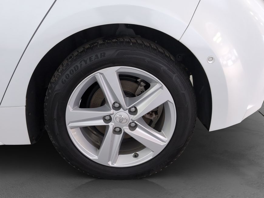 Toyota Corolla 1.8 Hybrid Team Deutschland NAVI+BI-LED+